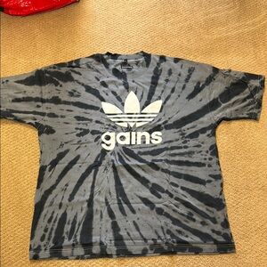Superfresh gains box style tie dye tshirt